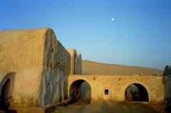 tunis1-dunes-villages-vestiges-ruines-nefta-tunisie-636407733-10565.jpg