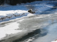1740-3-hiver-rivieres-autres-lacs-et-rivieres-mouthe-france-1507989765-861858.jpg