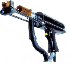 pistolet-de-soudage-de-goujons-205941.jpg